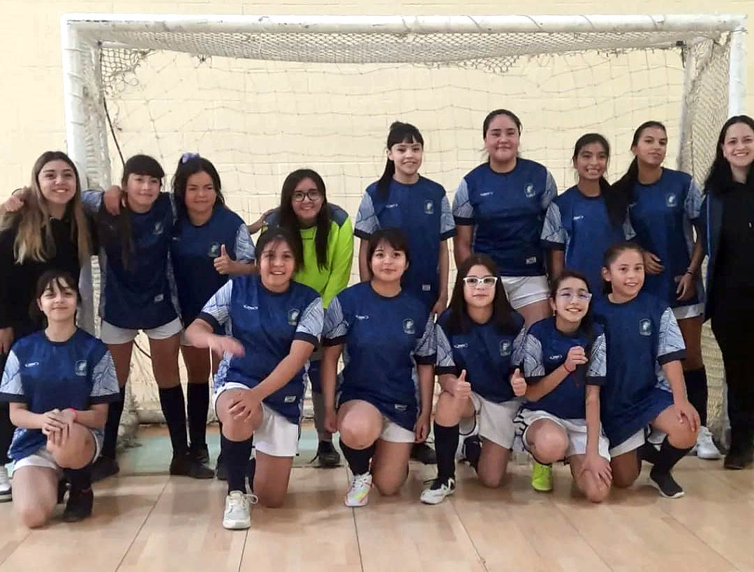 Fotogalería:  1er. Encuentro Escuela de Fútbol Femenina – Gimnasio Indio Nicolai – 2024 SEC